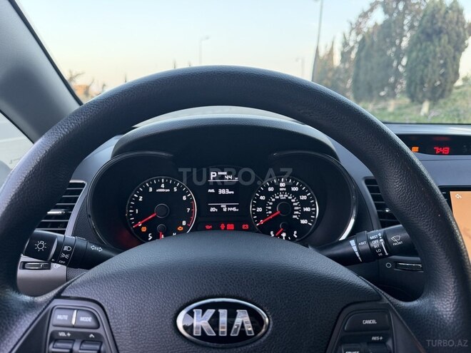 Kia Forte-15