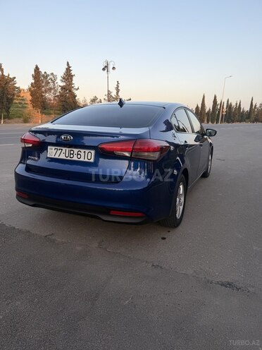 Kia Forte-10