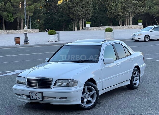 Mercedes C 200-3