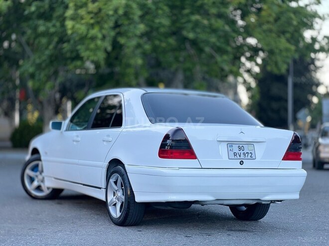 Mercedes C 200-9
