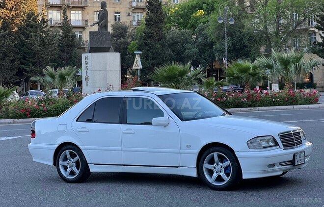 Mercedes C 200-6