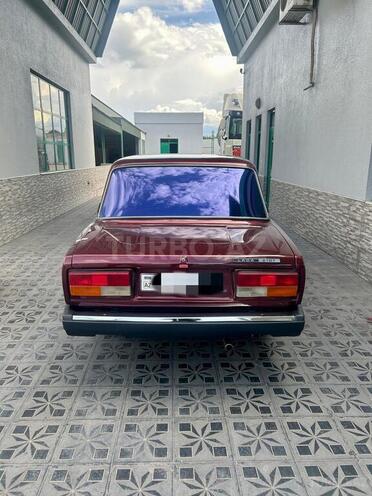 LADA (VAZ) 2107-2
