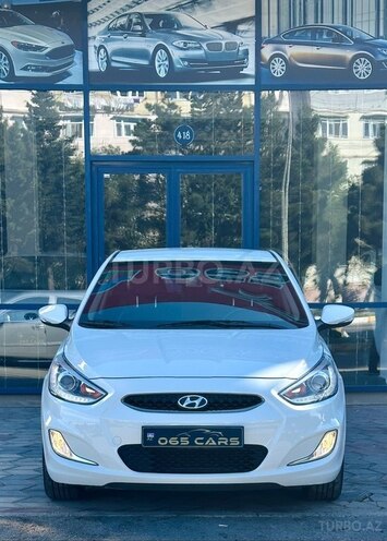 Hyundai Accent-1