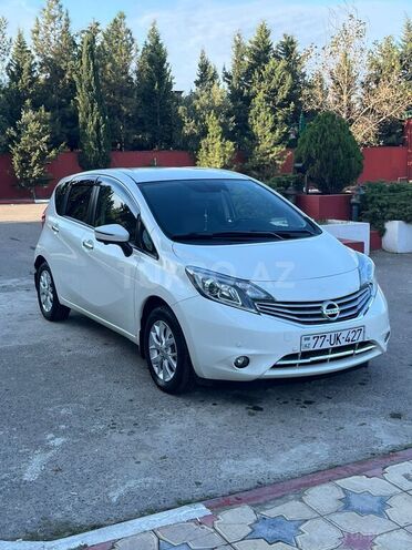 Nissan Note-1