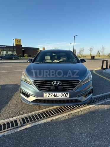 Hyundai Sonata-1