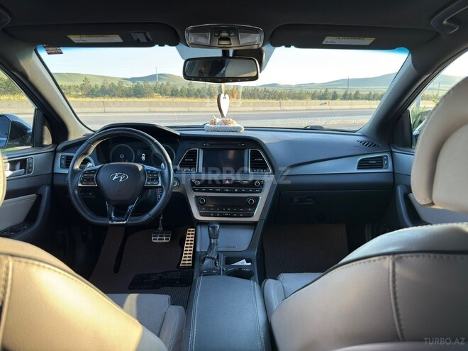 Hyundai Sonata-10