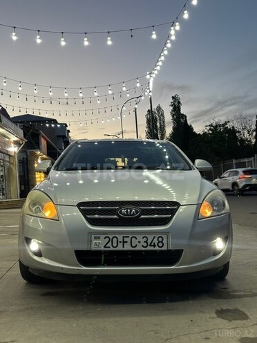 Kia Ceed-1