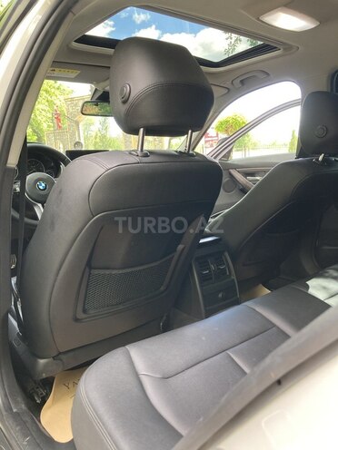 BMW 320d-16