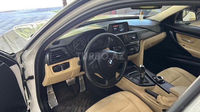 BMW 330-13