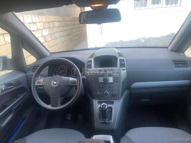 Opel Zafira-3