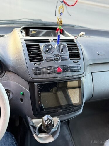 Mercedes Vito 115 CDI-11
