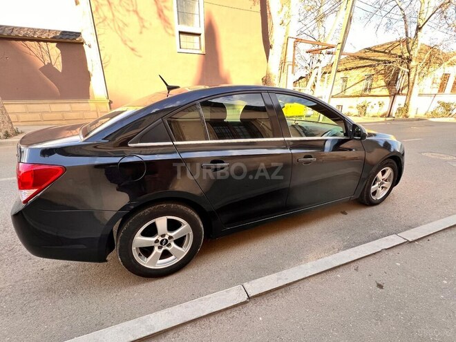 Chevrolet Cruze-9