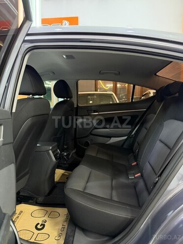 Hyundai Elantra 2017, 190,021 km - 2.0 l - Xırdalan