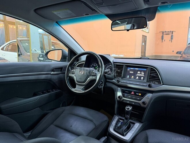 Hyundai Elantra 2017, 190,021 km - 2.0 l - Xırdalan
