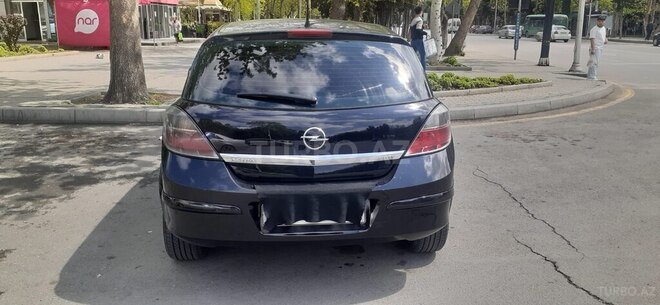 Opel Astra-2