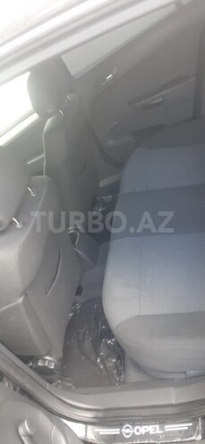 Opel Astra-7