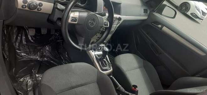 Opel Astra-15