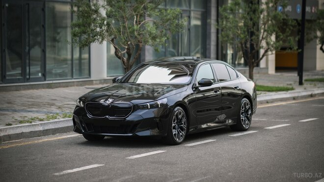 BMW i5-10