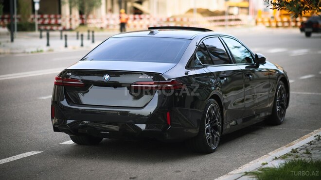 BMW i5-7