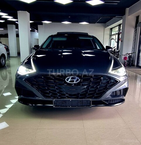 Hyundai Sonata-1