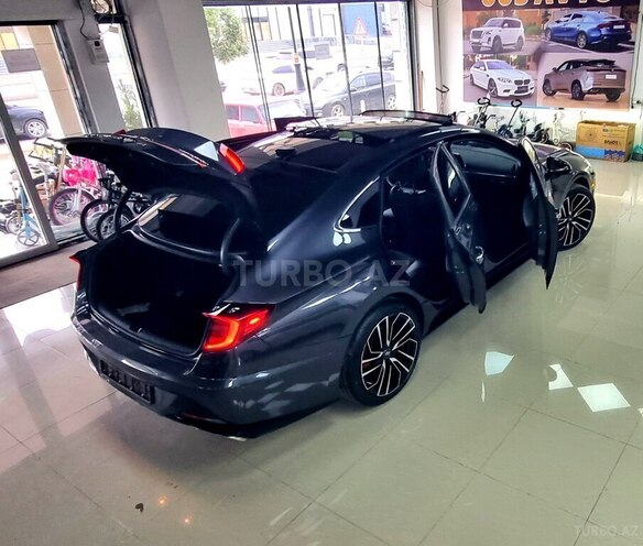 Hyundai Sonata-16