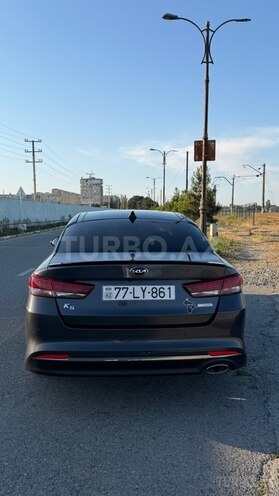 Kia K5-5