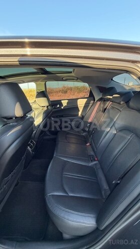 Kia K5-7