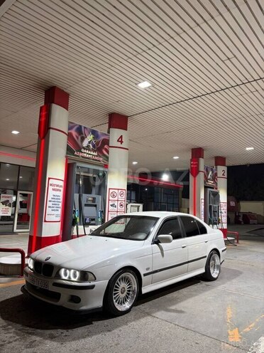 BMW 525-4