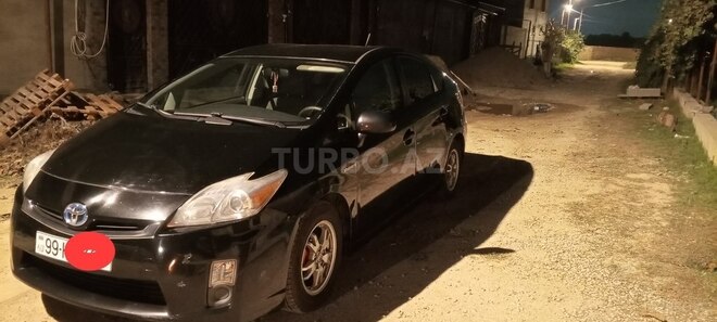 Toyota Prius-2