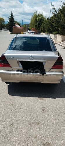 Mercedes C 200-2