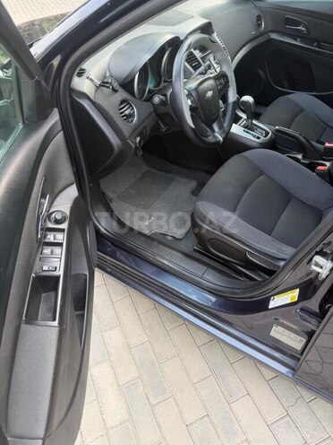 Chevrolet Cruze-4