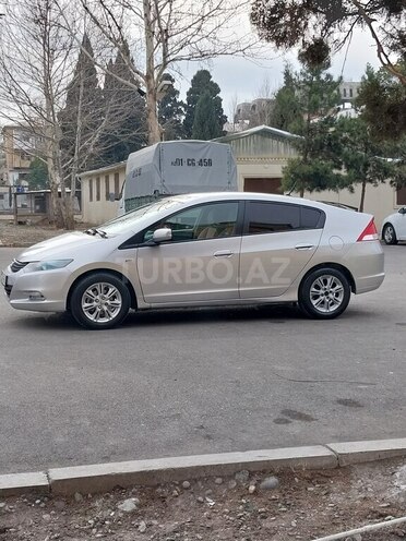 Honda Insight-3