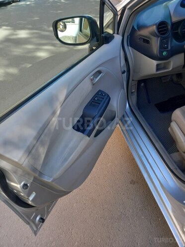 Honda Insight-11