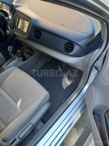 Honda Insight-16