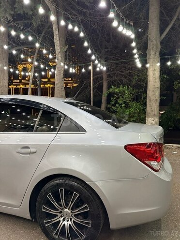 Chevrolet Cruze-4