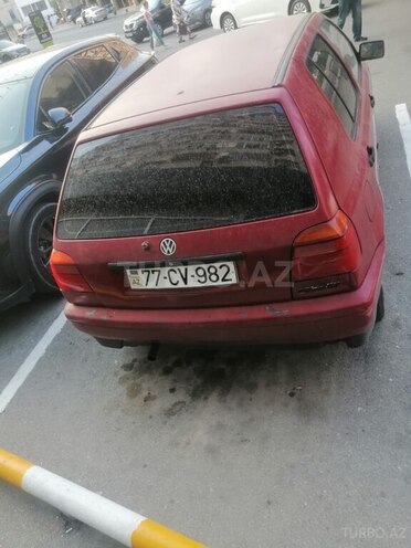 Volkswagen Golf-5