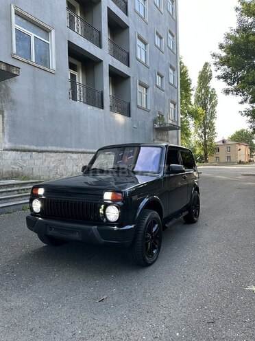 LADA (VAZ) Niva-3