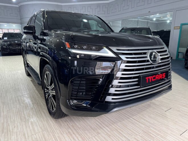 Lexus LX 600-2