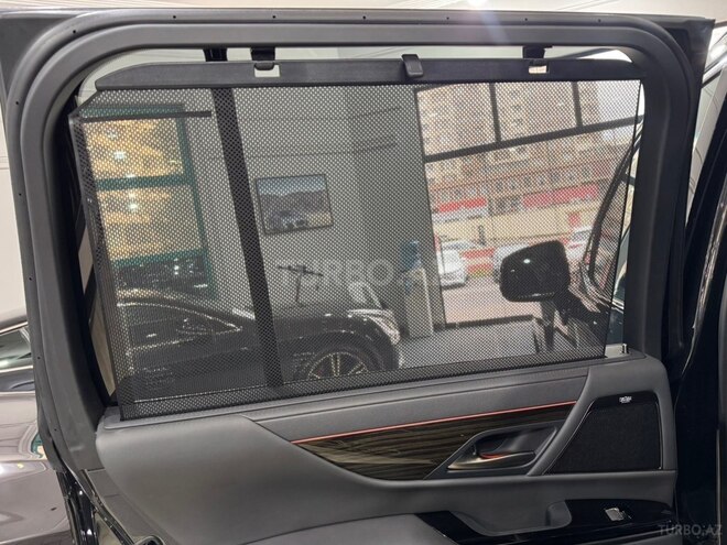Lexus LX 600-18