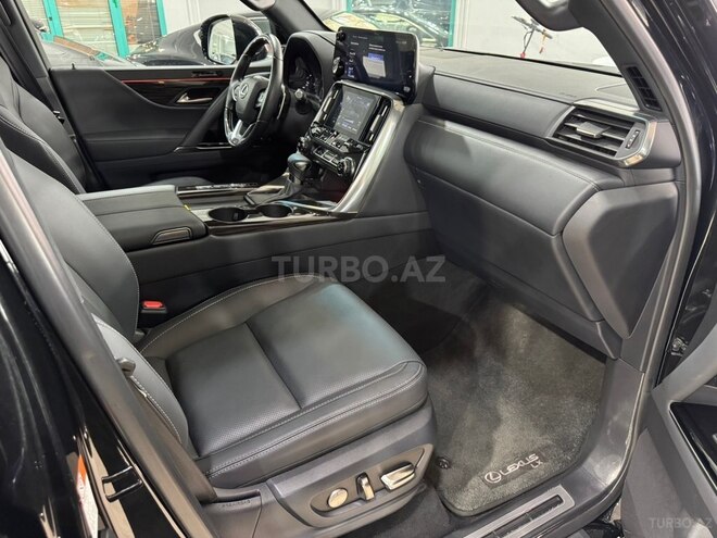 Lexus LX 600-20