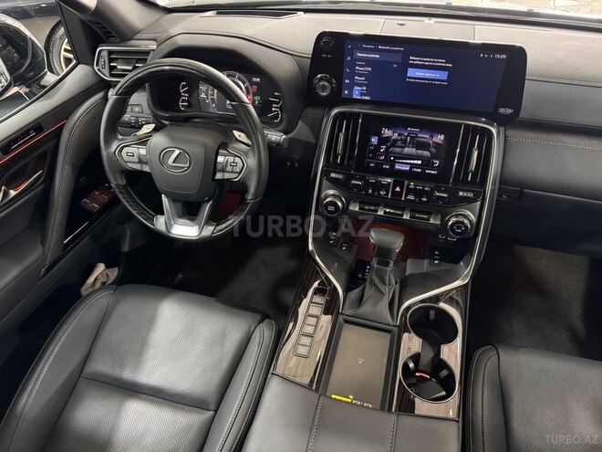 Lexus LX 600-21