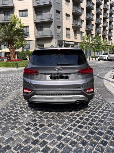 Hyundai Santa Fe-7