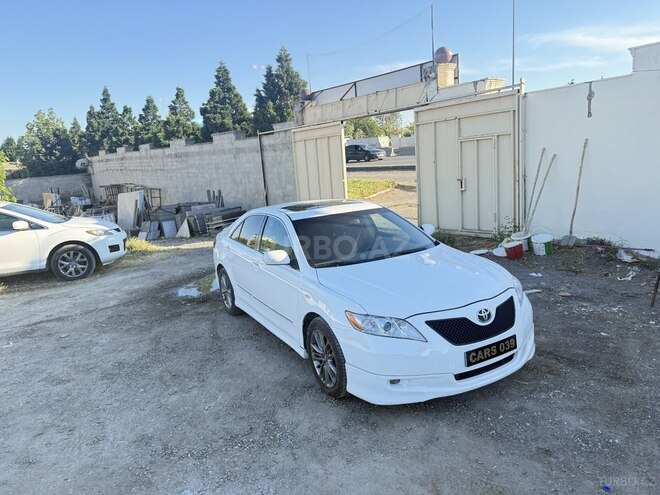 Toyota Camry-6