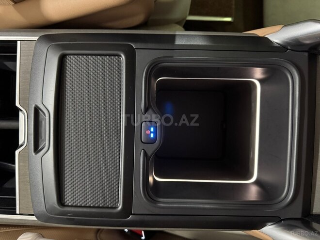 Land Rover Range Rover-29
