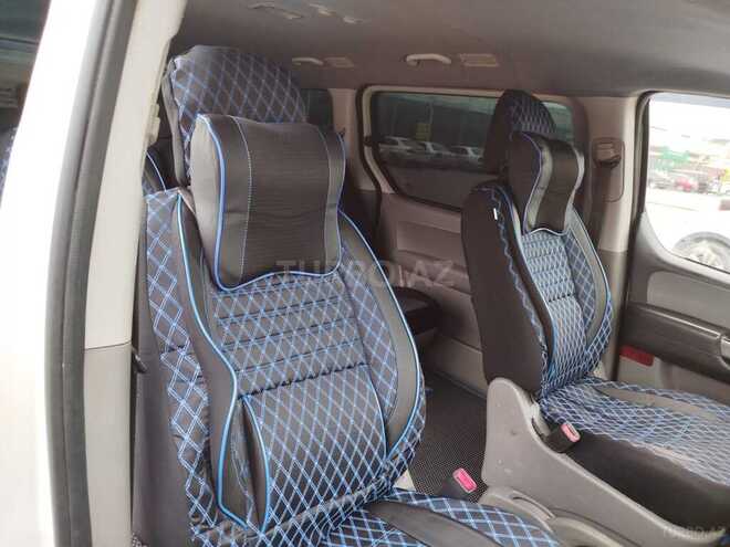 Hyundai H-1-6
