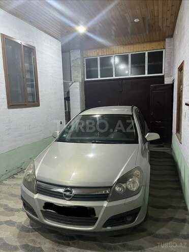 Opel Astra-1