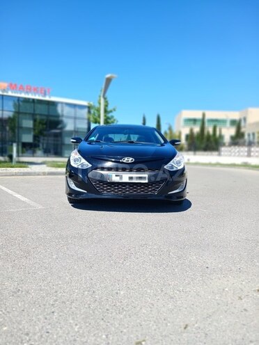 Hyundai Sonata-2