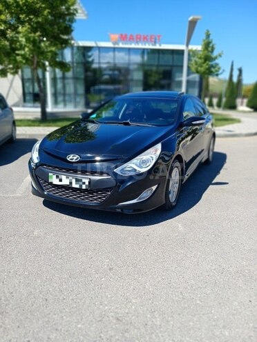 Hyundai Sonata-6