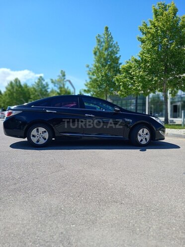 Hyundai Sonata-9