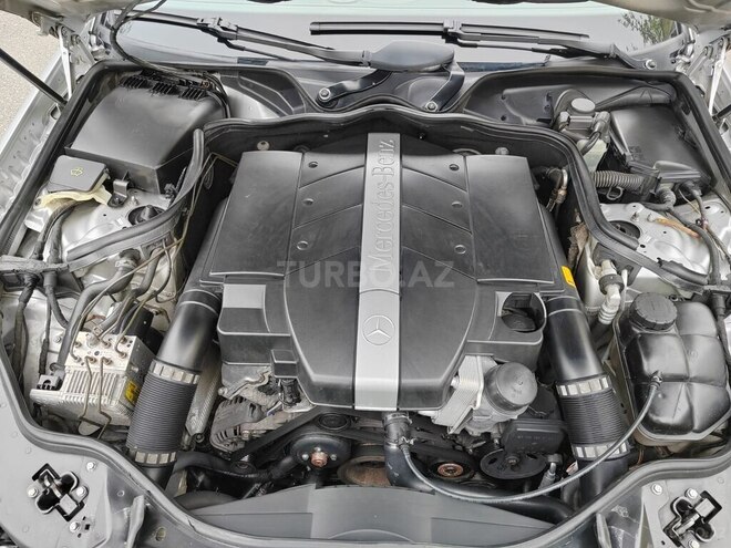 Mercedes E 240-8